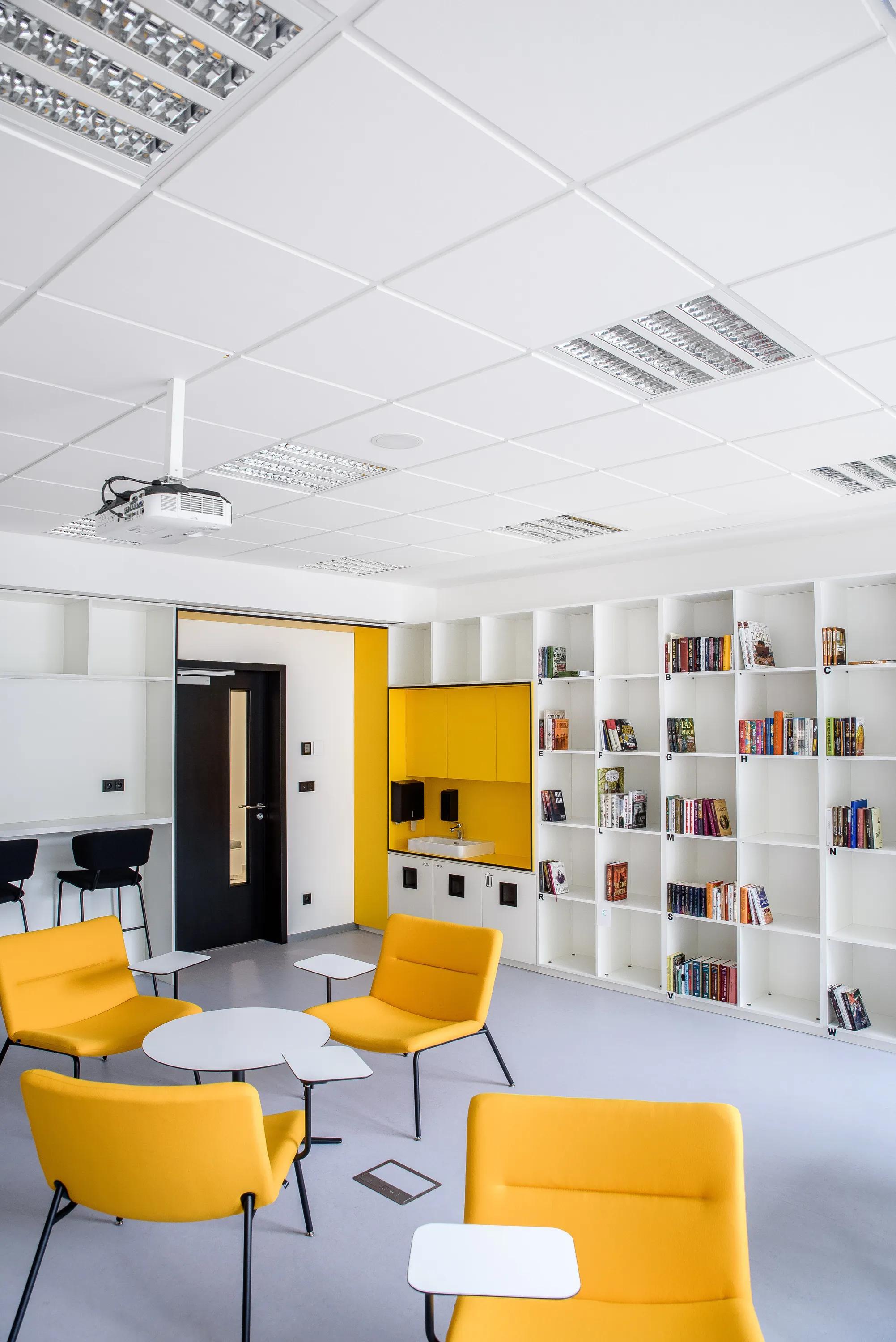 Rockfon Sonar® | White Acoustic Ceiling Tiles