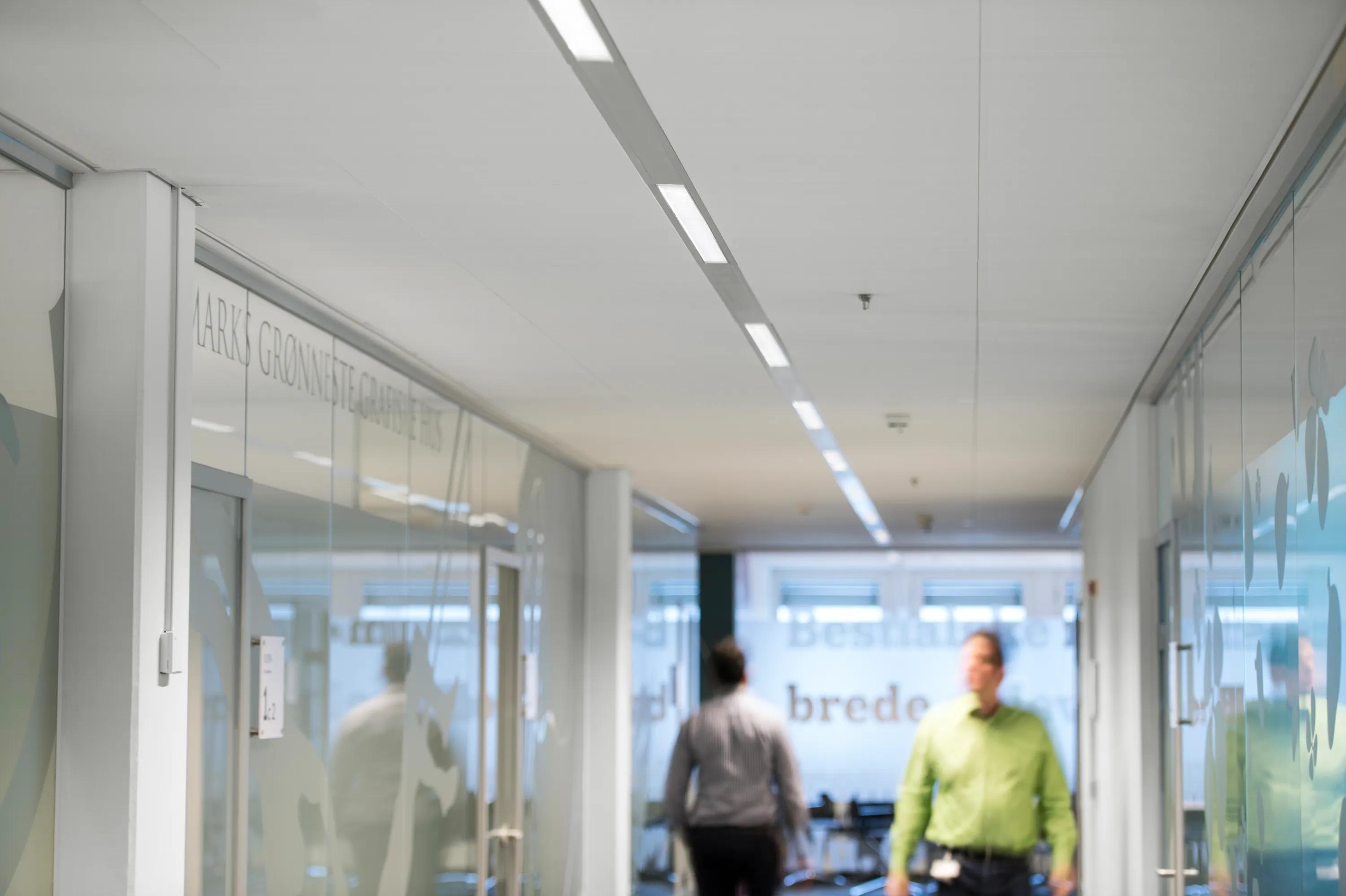 Rockfon Sonar® | White Acoustic Ceiling Tiles