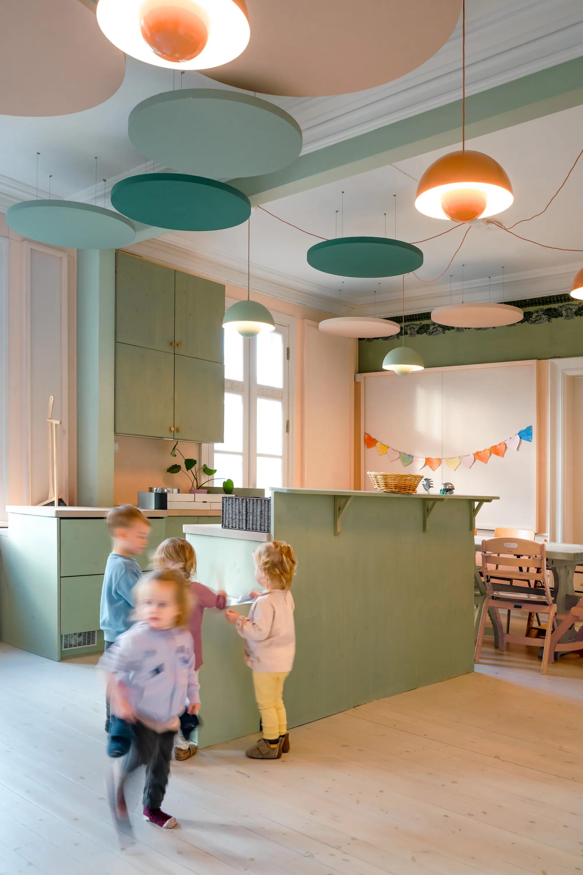 Rockfon® Eclipse | White acoustic floating ceiling panels