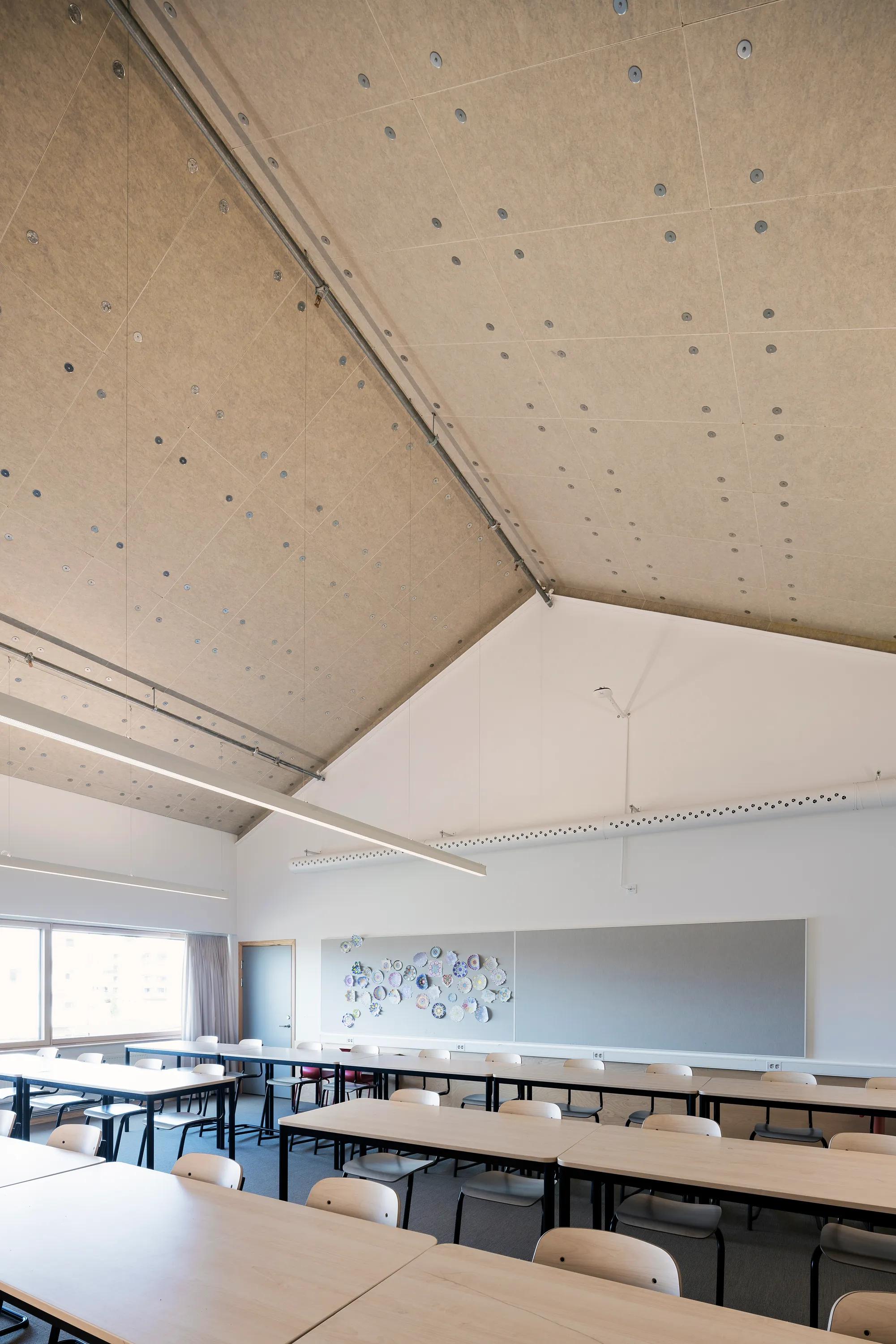 Adolfsberg Passive House School Design | Case Studies