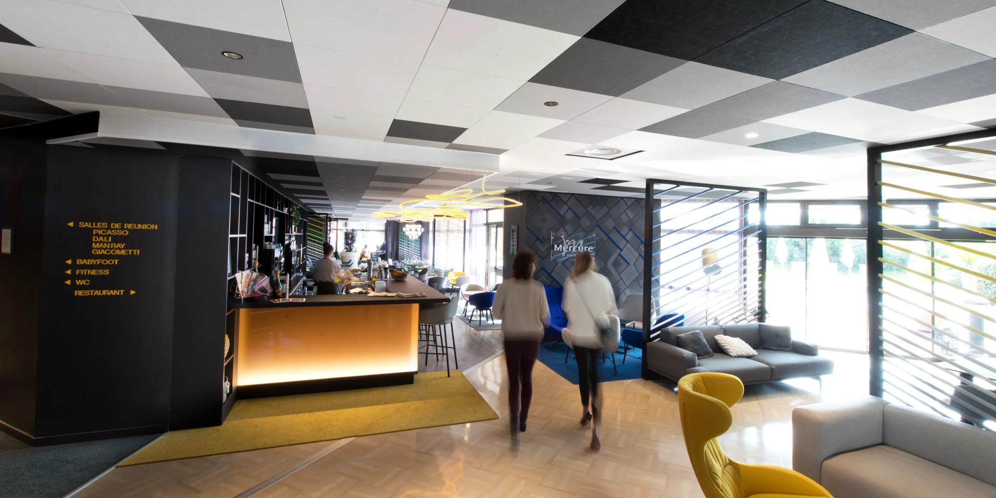 Hôtel Mercure Hyères Centre Lobby Design | Case Studies
