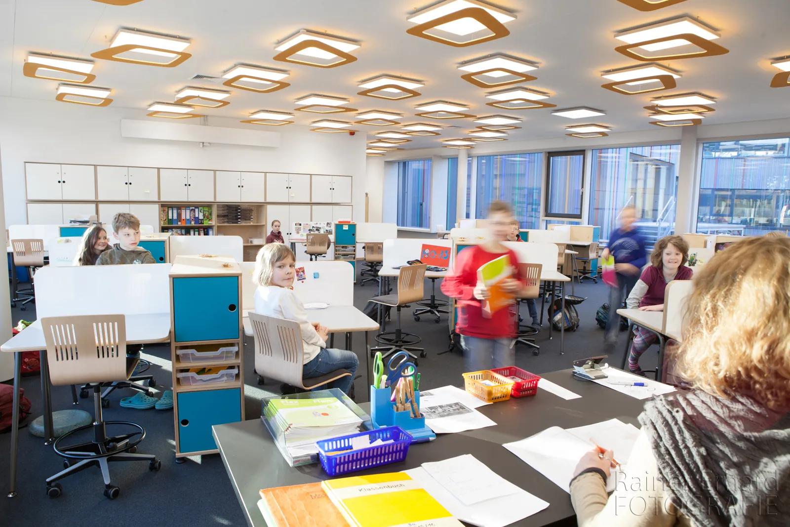 classroom with white ceiling design