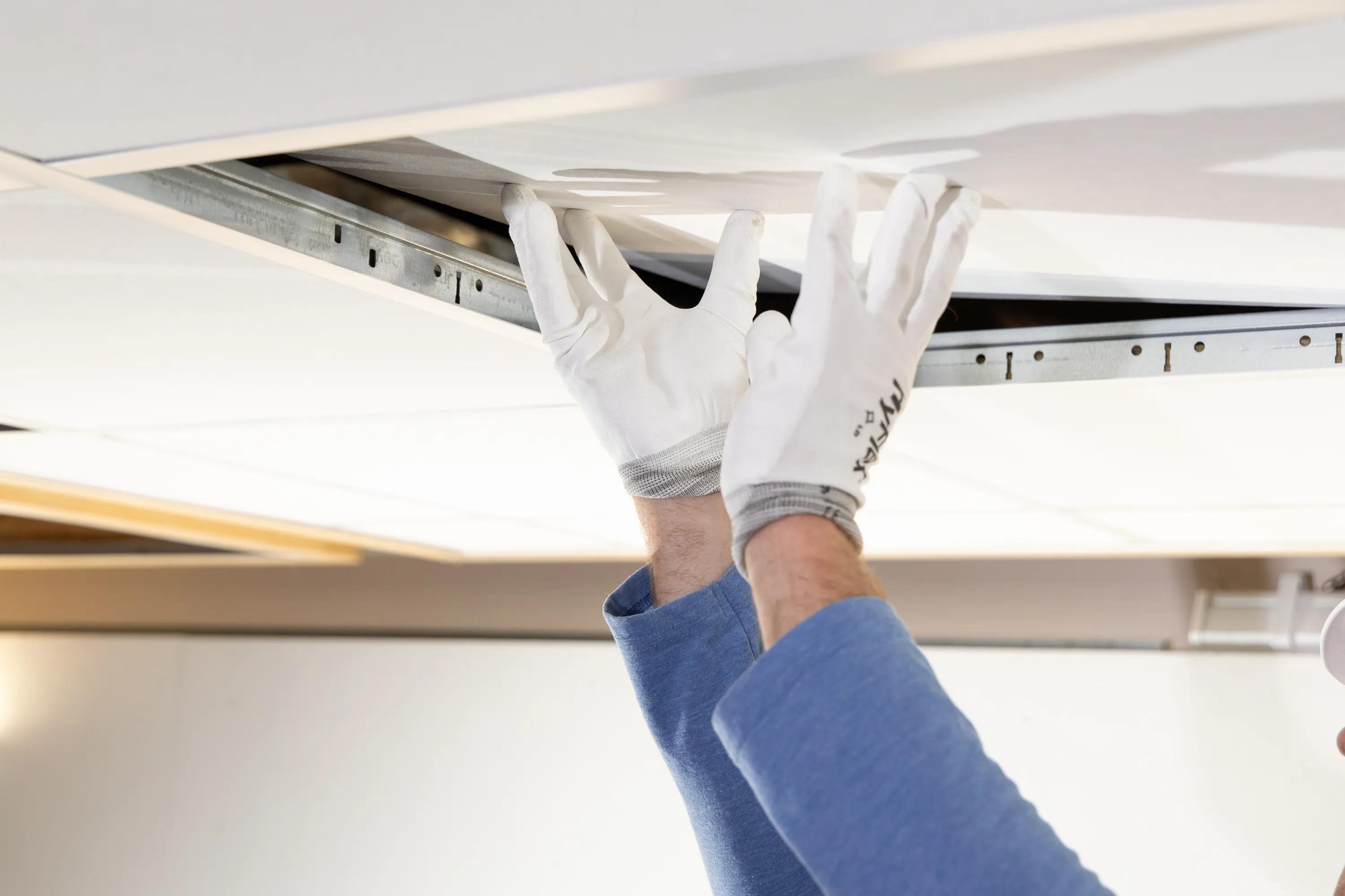 Rockfon® Tropic | Smooth White Acoustic Ceiling Tiles