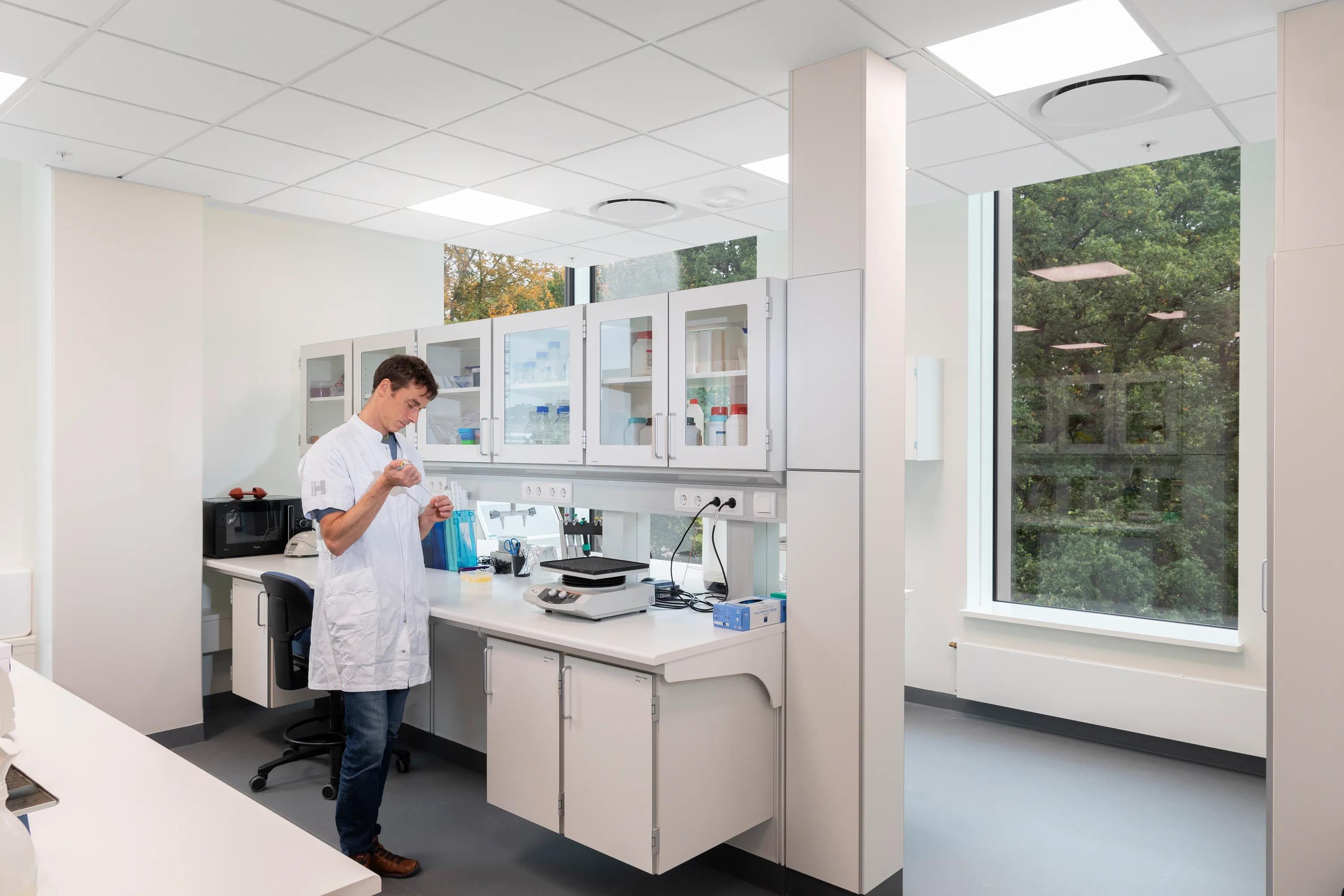 Acoustic Solutions for Critical Care Areas | Rockfon
