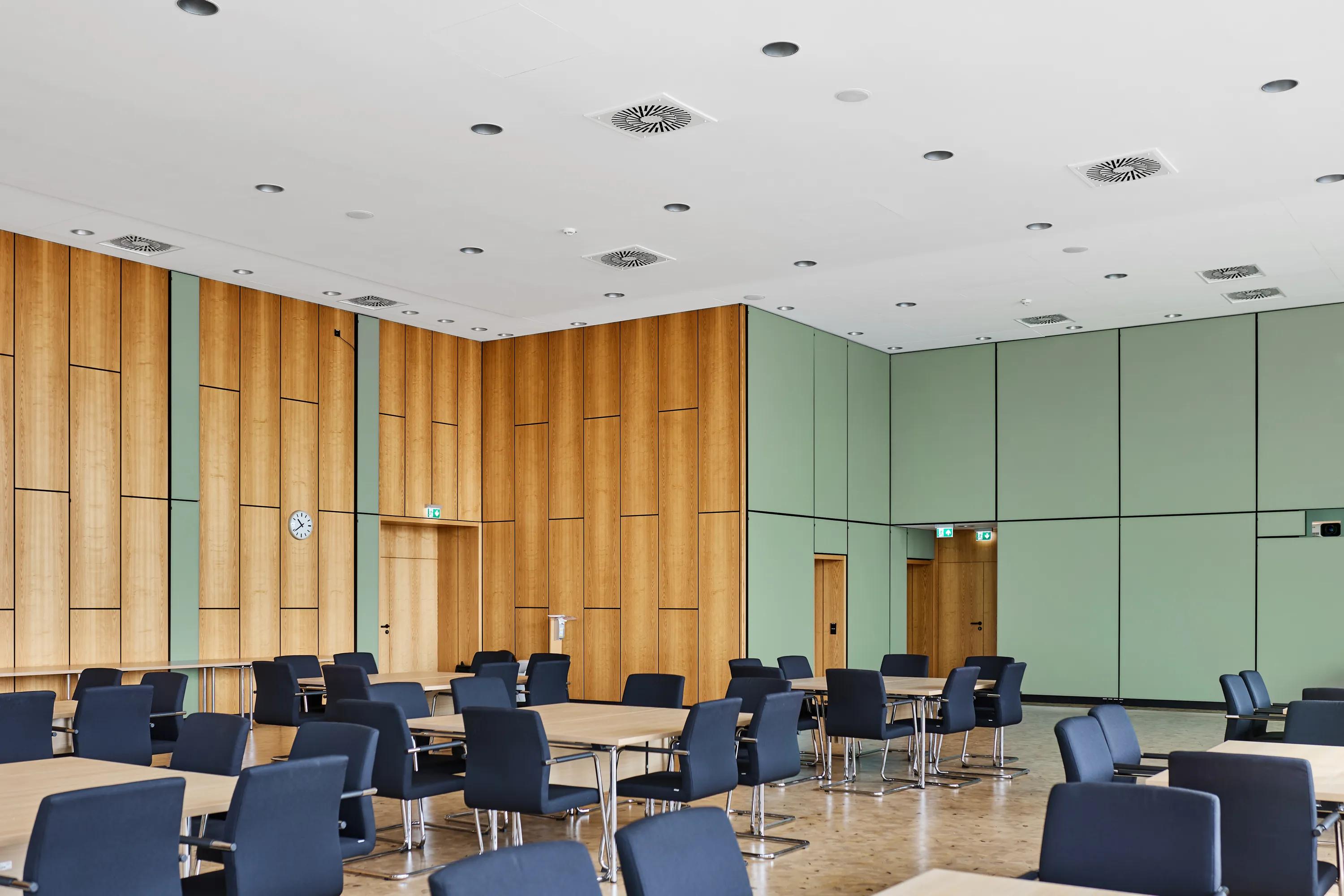 A fire-rated suspended ceiling at Voerde City Hall with Rockfon Blanka fire-rated ceiling tiles.
